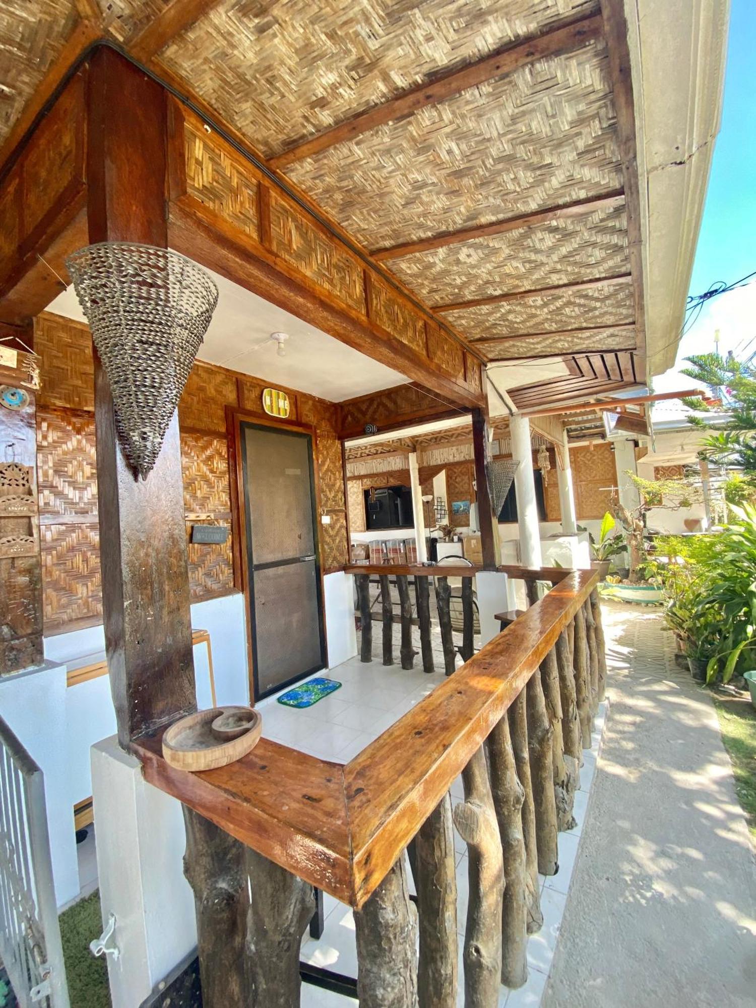 Panagsama Holiday Cottage Moalboal Exterior photo