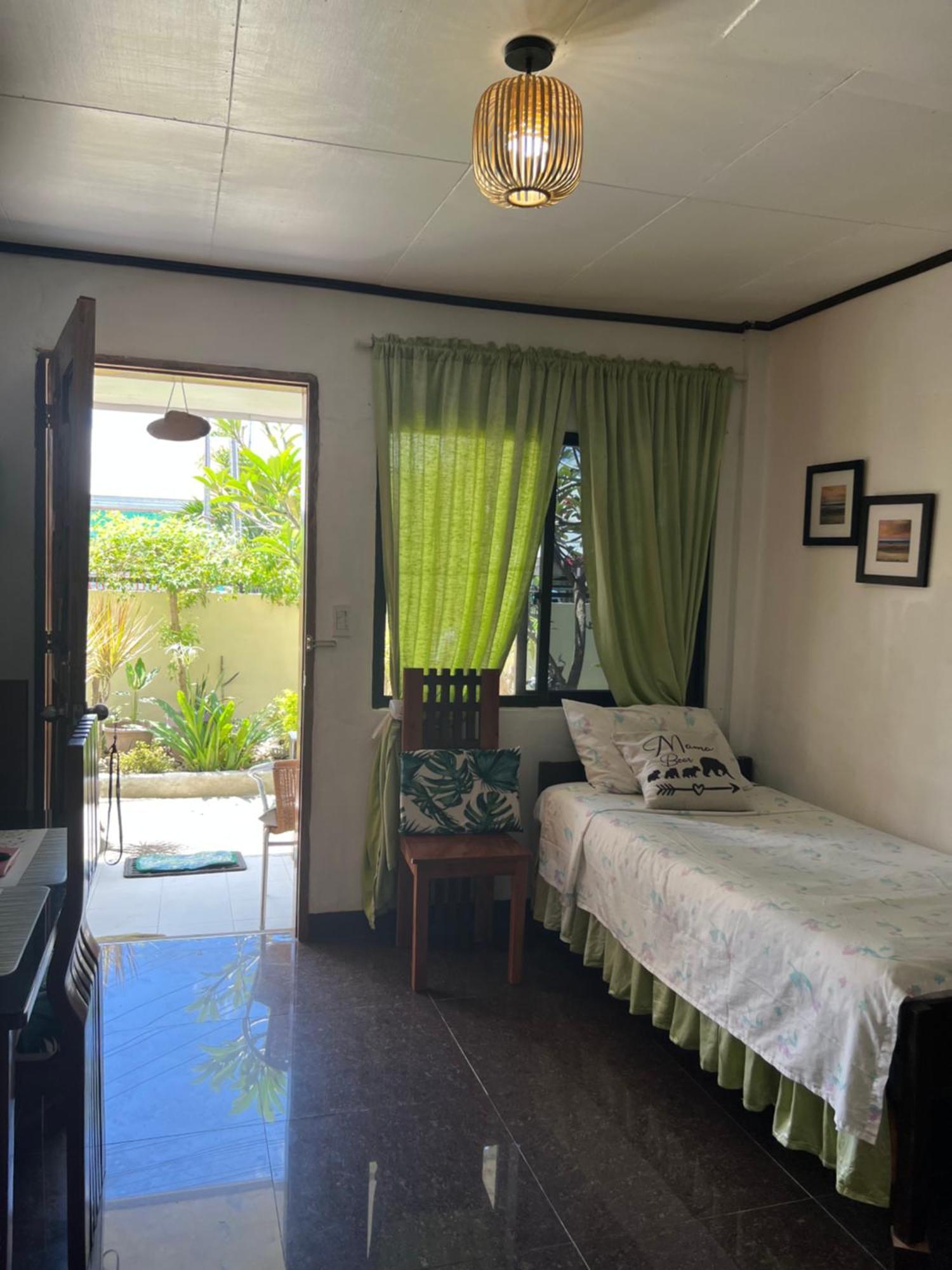 Panagsama Holiday Cottage Moalboal Exterior photo